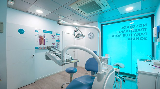 Dental Company Rota Clínica dental Rota