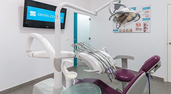Dental Company Sanlúcar la Mayor Clínica dental Sanlúcar la Mayor