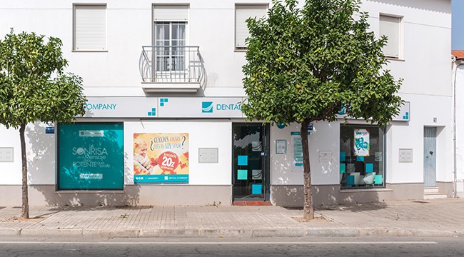 Dental Company Valverde del Camino Clínica dental Valverde del Camino