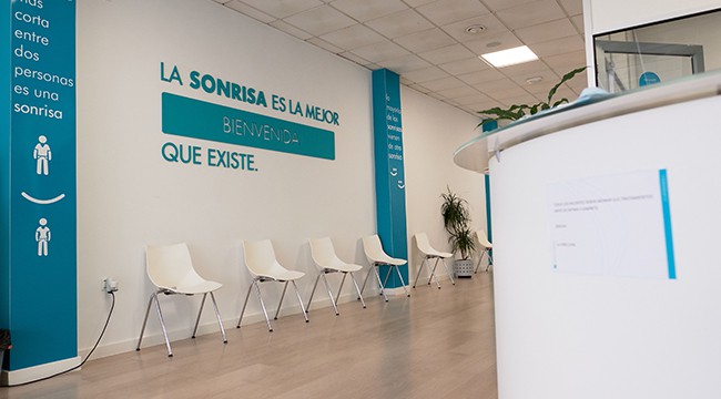 Dental Company Villanueva de la Serena Clínica dental Villanueva de la Serena