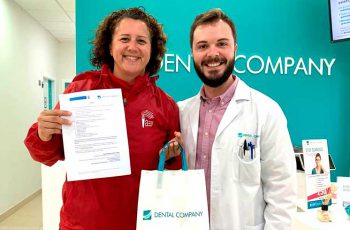 La salud bucodental y el atletismo se unen en Andújar