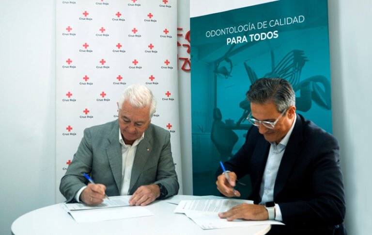 Colaboración de DentalCompany con Cruz Roja en atención dental para personas vulnerables