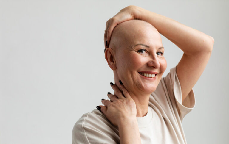 Imagen del Día Mundial contra el Cáncer concienciación sobre salud bucodental en oncología